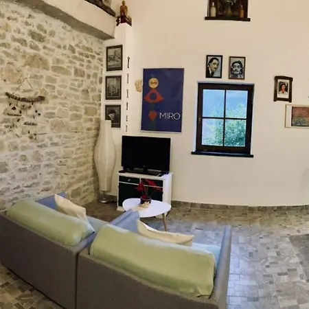 Lucky - Art * Grožnjan